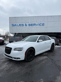 2015 Chrysler 300 in Eastpointe, MI 48021