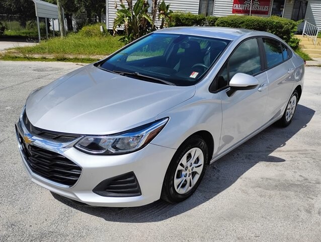 2019 Chevrolet Cruze in Hudson, FL 34669 - 2430094 4