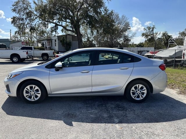 2019 Chevrolet Cruze in Hudson, FL 34669 - 2430094 21