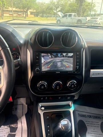 2015 Jeep Compass in Longwood, FL 32750 - 2430460 9