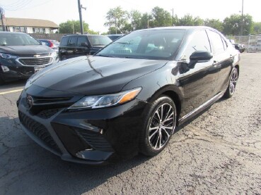 2018 Toyota Camry in Kansas City, KS 66102