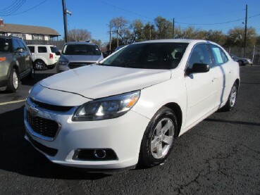 2015 Chevrolet Malibu in Kansas City, KS 66102