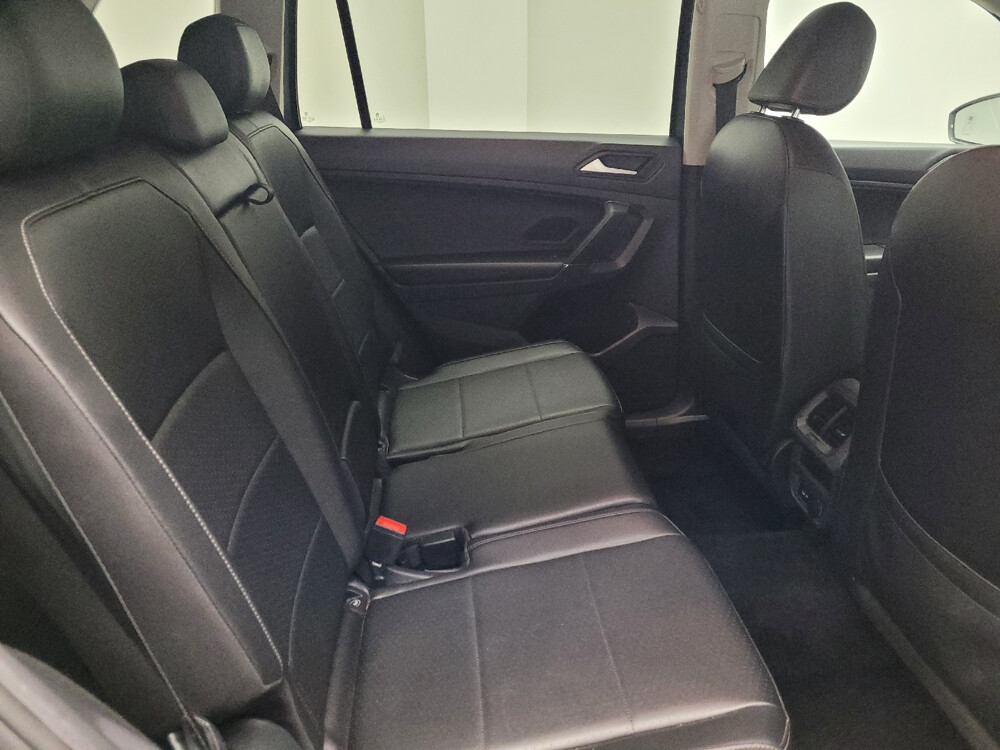 2020 Volkswagen Tiguan in Eastpointe, MI 48021 - 2431022 19