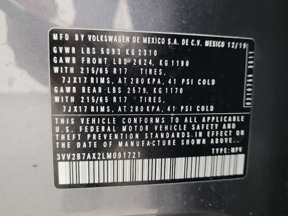 2020 Volkswagen Tiguan in Eastpointe, MI 48021 - 2431022 33