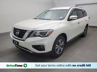 2017 Nissan Pathfinder in Charleston, SC 29414