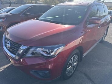 2017 Nissan Pathfinder in Phoenix, AZ 85022