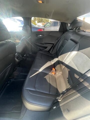 2017 Chevrolet Malibu in Longwood, FL 32750 - 2432028 5