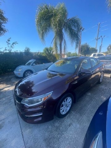 2017 Kia Optima in Longwood, FL 32750 - 2432030 4