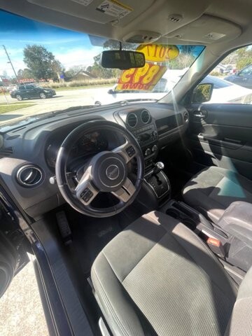 2017 Jeep Patriot in Longwood, FL 32750 - 2432034 3