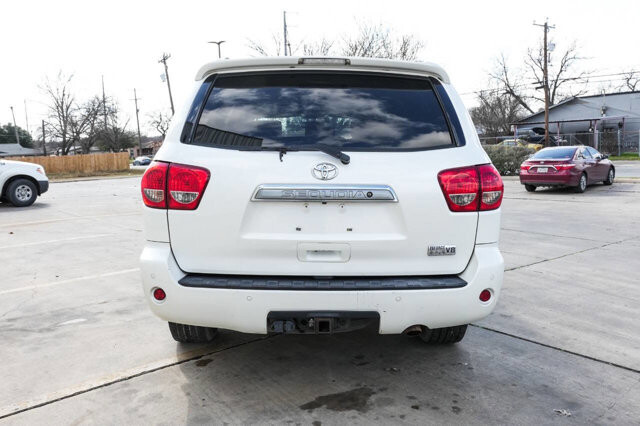 2014 Toyota Sequoia in San Antonio, TX 78228 - 2432326 6