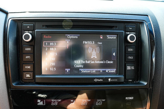 2014 Toyota Sequoia in San Antonio, TX 78228 - 2432326 18