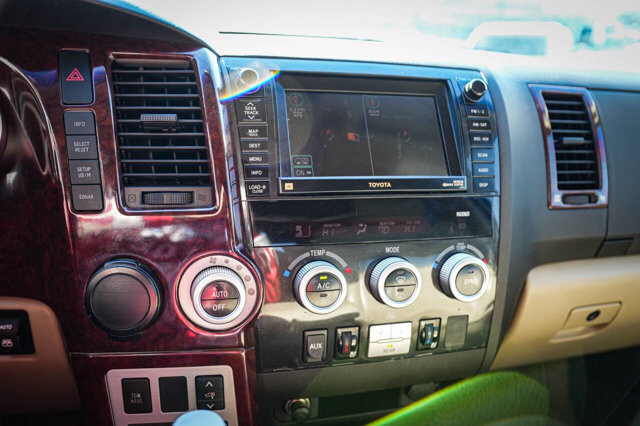 2008 Toyota Sequoia in San Antonio, TX 78228 - 2432328 28