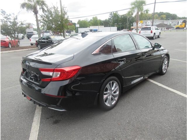 2018 Honda Accord in Charlotte, NC 28212 - 2432736 5
