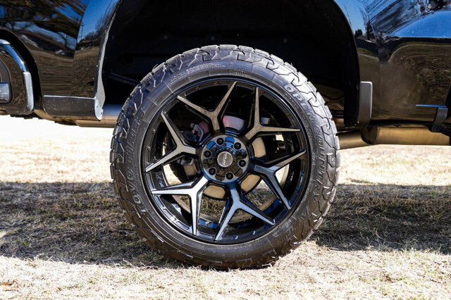 2021 Chevrolet Silverado 1500 in San Antonio, TX 78228 - 2432749 24