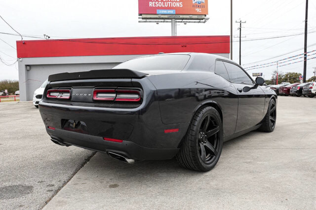 2019 Dodge Challenger in San Antonio, TX 78228 - 2432753 7