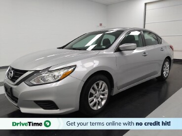 2017 Nissan Altima in St. Louis, MO 63136