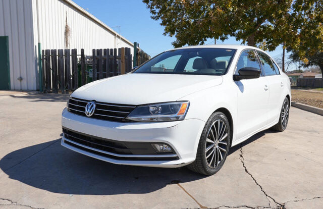 2016 Volkswagen Jetta in San Antonio, TX 78228 - 2433201 3