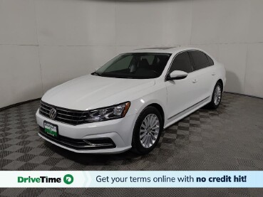 2017 Volkswagen Passat in Lombard, IL 60148