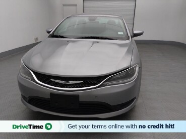 2016 Chrysler 200 in Independence, MO 64055