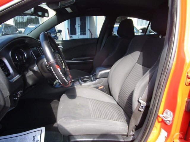 2019 Dodge Charger in Tampa, FL 33604-6914 - 2434039 8