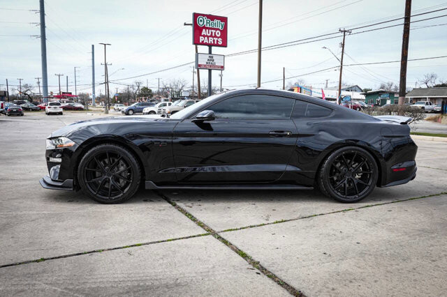 2021 Ford Mustang in San Antonio, TX 78228 - 2434067 4