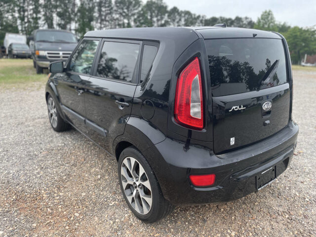 2013 Kia Soul in Hickory, NC 28602-5144 - 2434290 5
