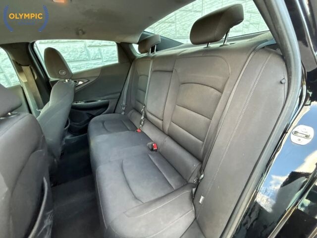 2017 Chevrolet Malibu in Decatur, GA 30032 - 2434328 36