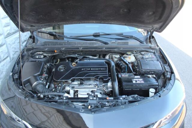 2017 Chevrolet Malibu in Decatur, GA 30032 - 2434328 75