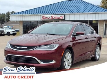 2017 Chrysler 200 in Troy, IL 62294-1376