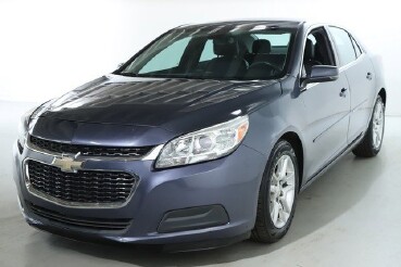 2015 Chevrolet Malibu in Bedford, OH 44146