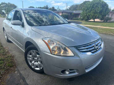 2011 Nissan Altima in Hollywood, FL 33023-1906