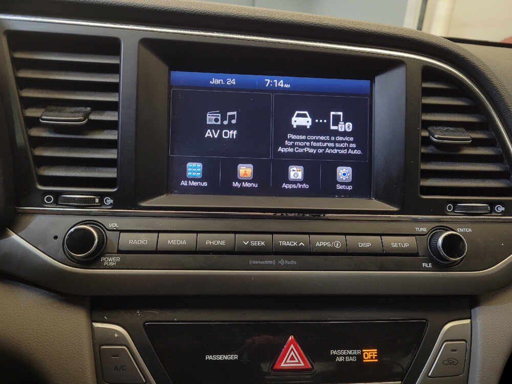 2017 Hyundai Elantra in Maple Heights, OH 44137 - 2437360 25