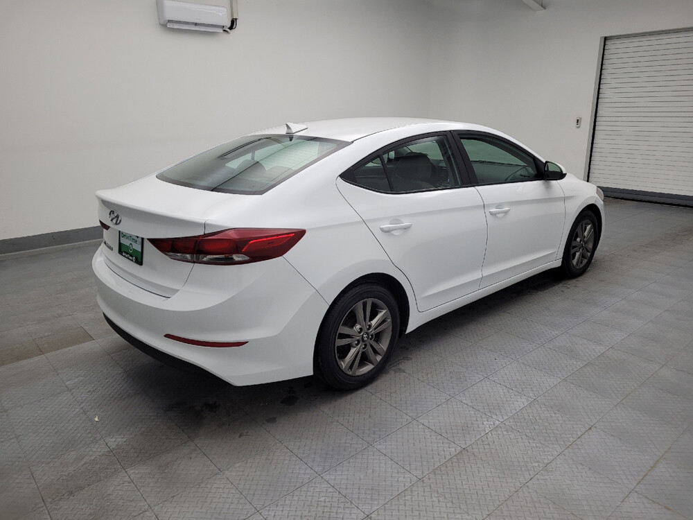 2017 Hyundai Elantra in Maple Heights, OH 44137 - 2437360 10