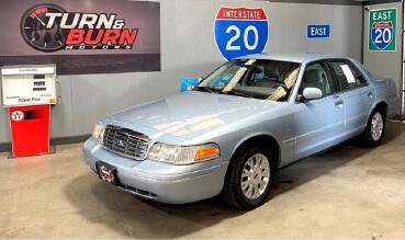 2003 Ford Crown Victoria in Conyers, GA 30094