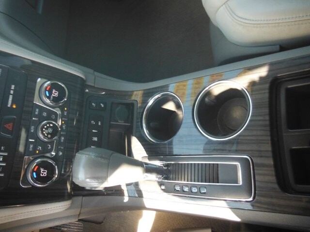 2014 Chevrolet Traverse in Holiday, FL 34690 - 2438354 8