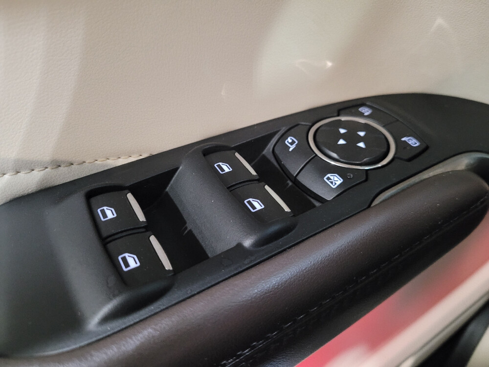 2015 Lincoln MKC in Plymouth Meeting, PA 19462 - 2438474 27