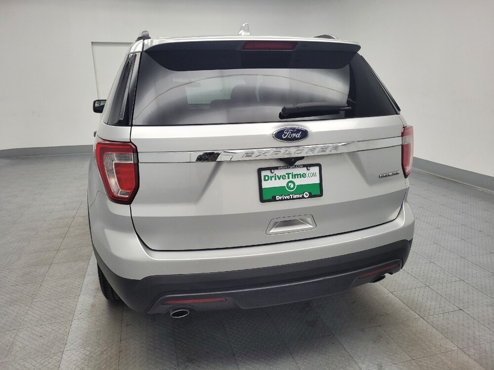 2016 Ford Explorer in Antioch, TN 37013 - 2438677 6