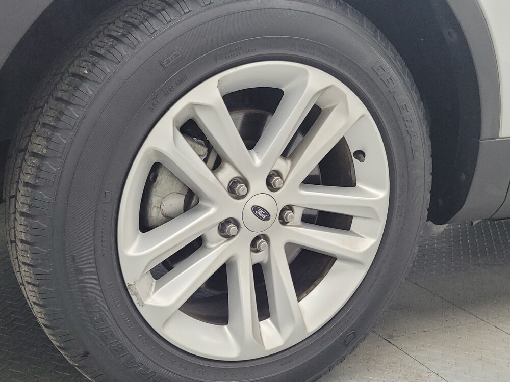 2016 Ford Explorer in Antioch, TN 37013 - 2438677 31