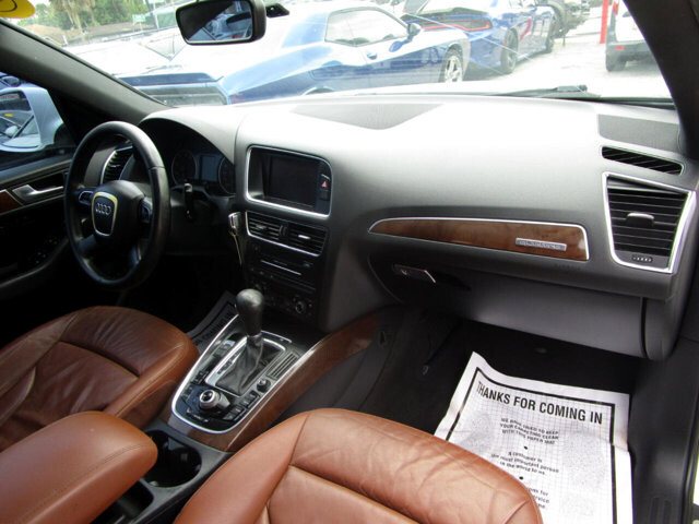 2011 Audi Q5 in Tampa, FL 33604-6914 - 2438822 12