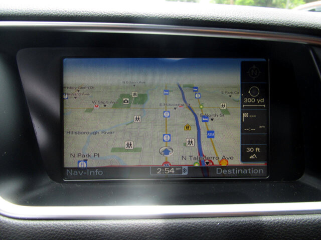 2011 Audi Q5 in Tampa, FL 33604-6914 - 2438822 5