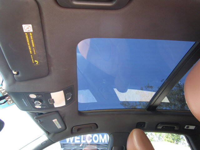 2011 Audi Q5 in Tampa, FL 33604-6914 - 2438822 46