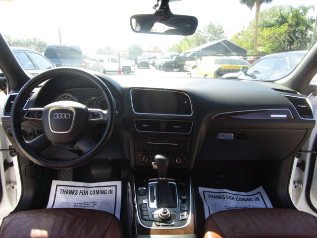 2011 Audi Q5 in Tampa, FL 33604-6914 - 2438822 35
