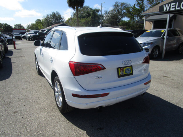 2011 Audi Q5 in Tampa, FL 33604-6914 - 2438822 59