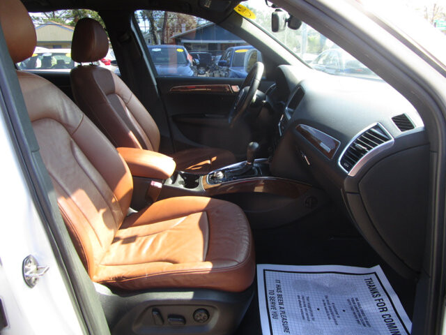 2011 Audi Q5 in Tampa, FL 33604-6914 - 2438822 39