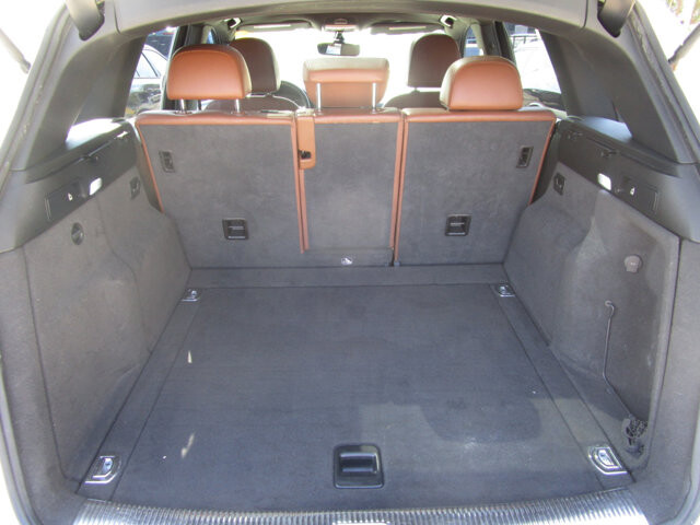 2011 Audi Q5 in Tampa, FL 33604-6914 - 2438822 57