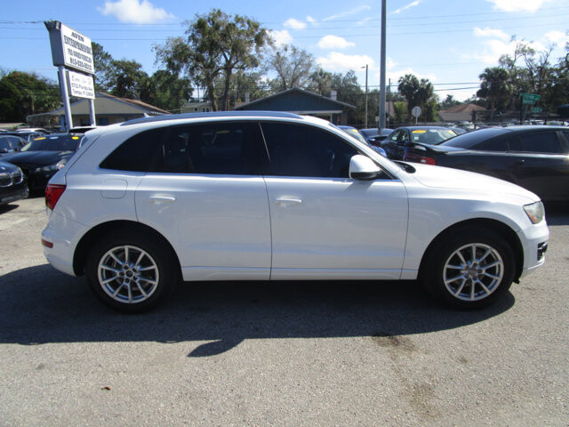 2011 Audi Q5 in Tampa, FL 33604-6914 - 2438822 60