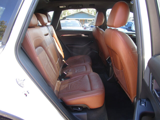 2011 Audi Q5 in Tampa, FL 33604-6914 - 2438822 41