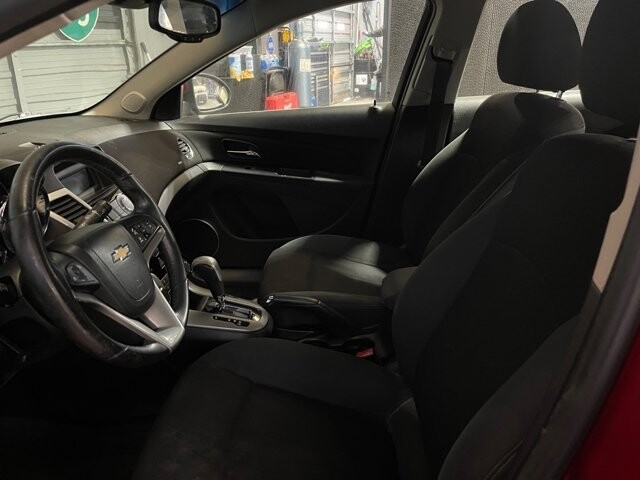 2011 Chevrolet Cruze in Conyers, GA 30094 - 2439091 26