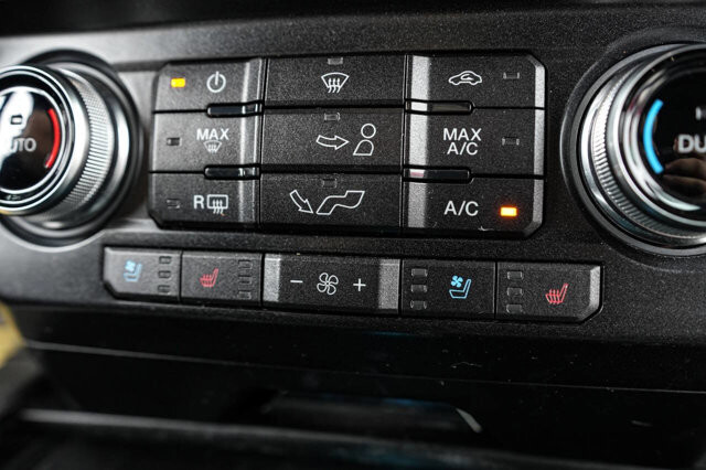 2018 Ford F150 in San Antonio, TX 78228 - 2439110 6