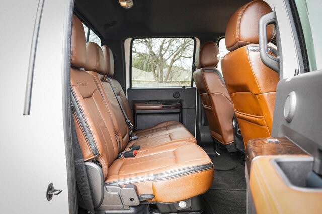 2013 Ford F350 in San Antonio, TX 78228 - 2439112 21